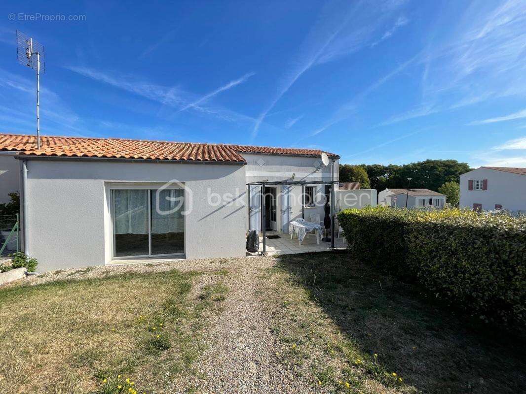 Maison à ARCES
