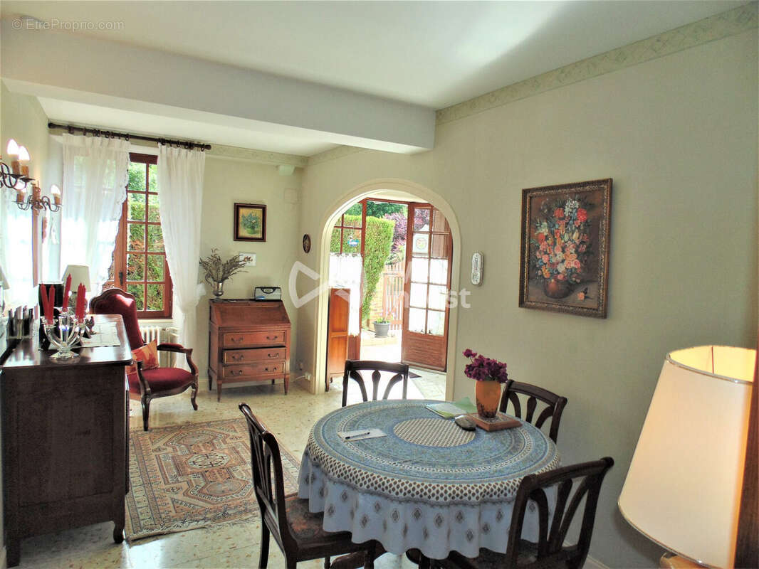 Maison à CRAVANT