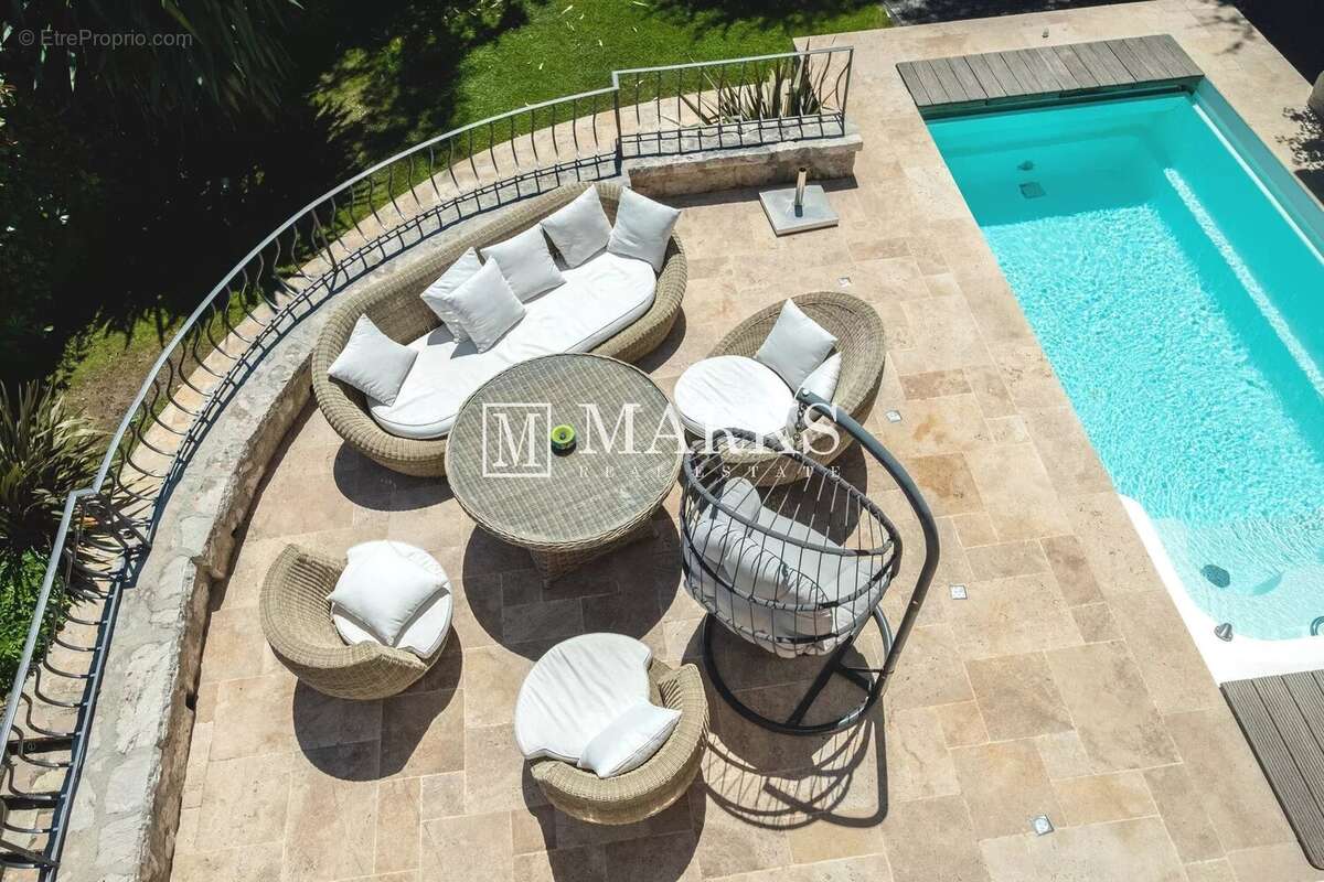 Maison à SAINT-JEAN-CAP-FERRAT