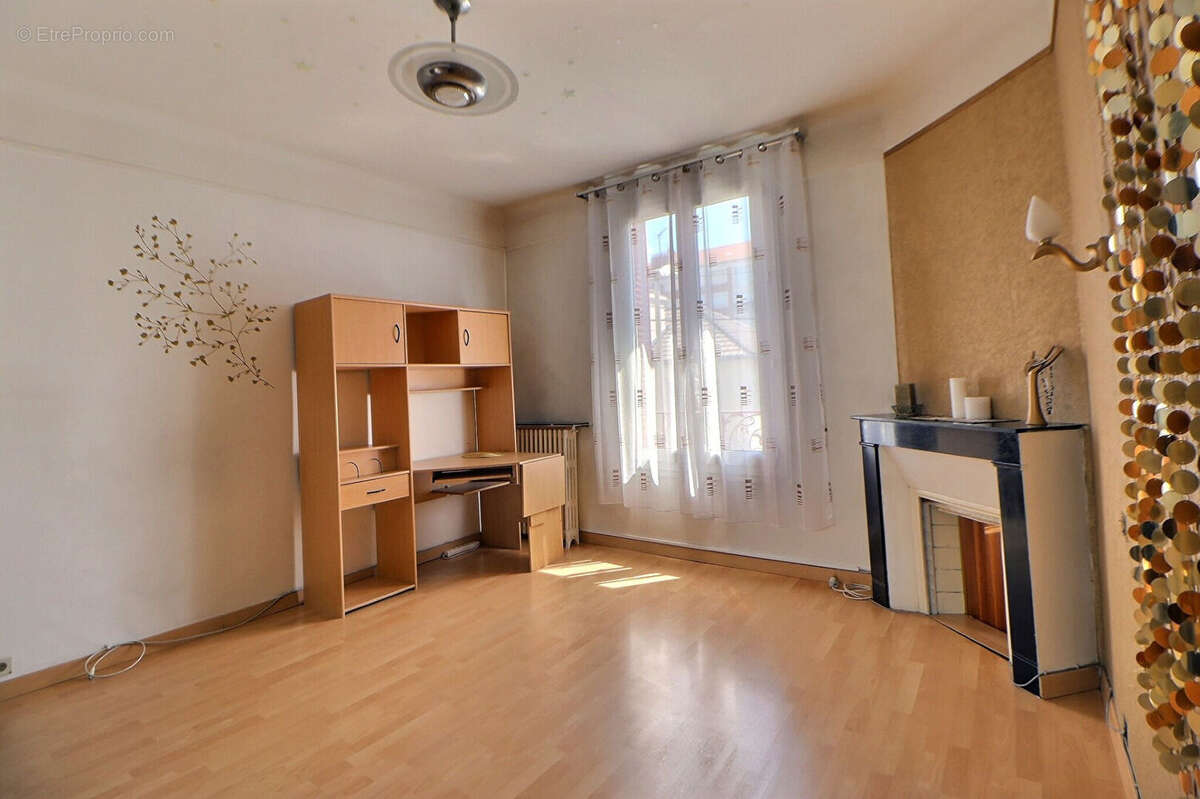 Maison à NOISY-LE-SEC