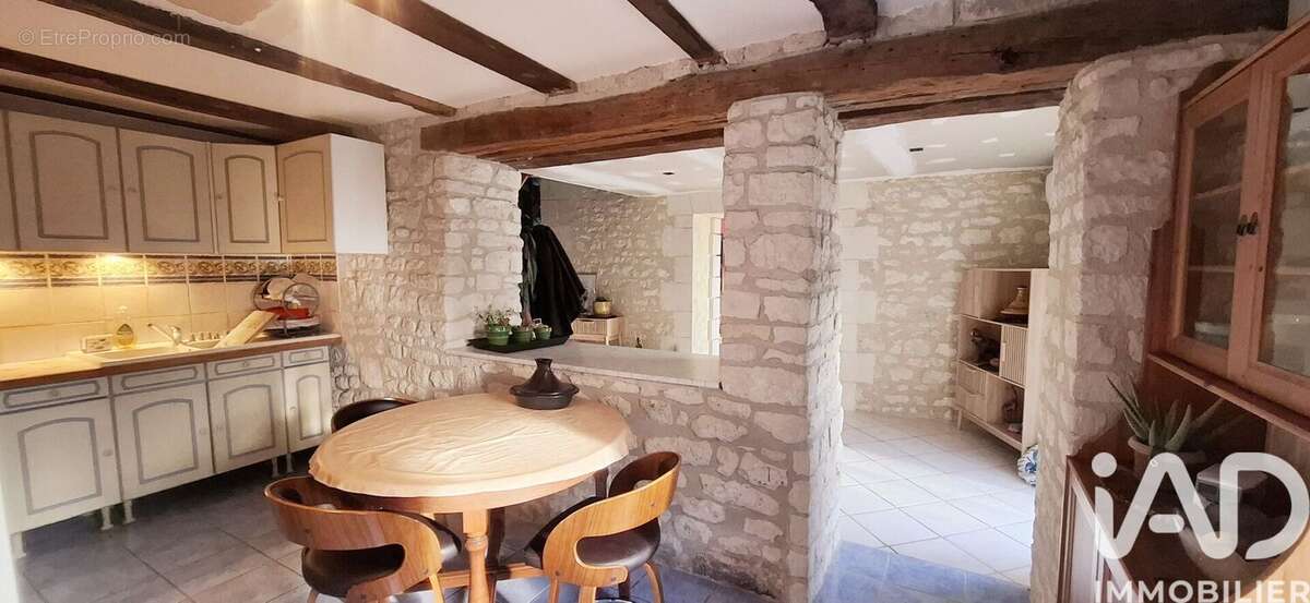 Photo 5 - Maison à THURE