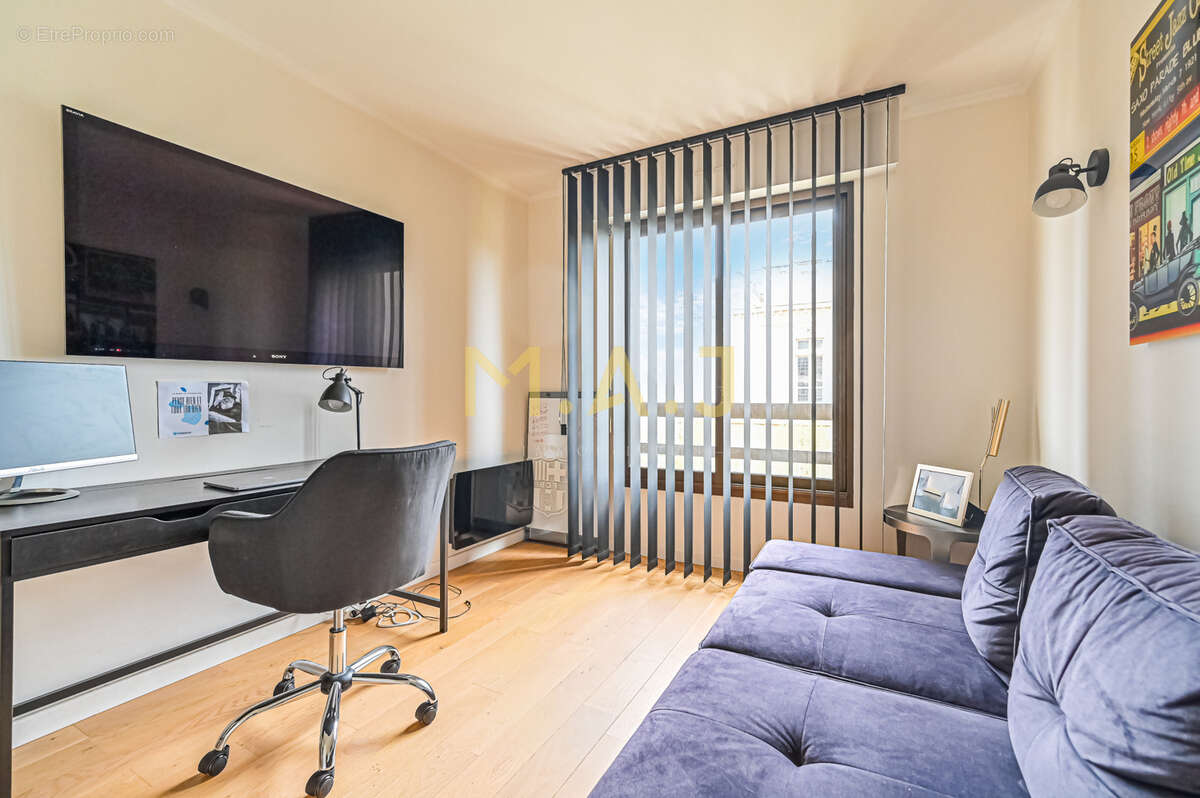 Appartement à LE PERREUX-SUR-MARNE
