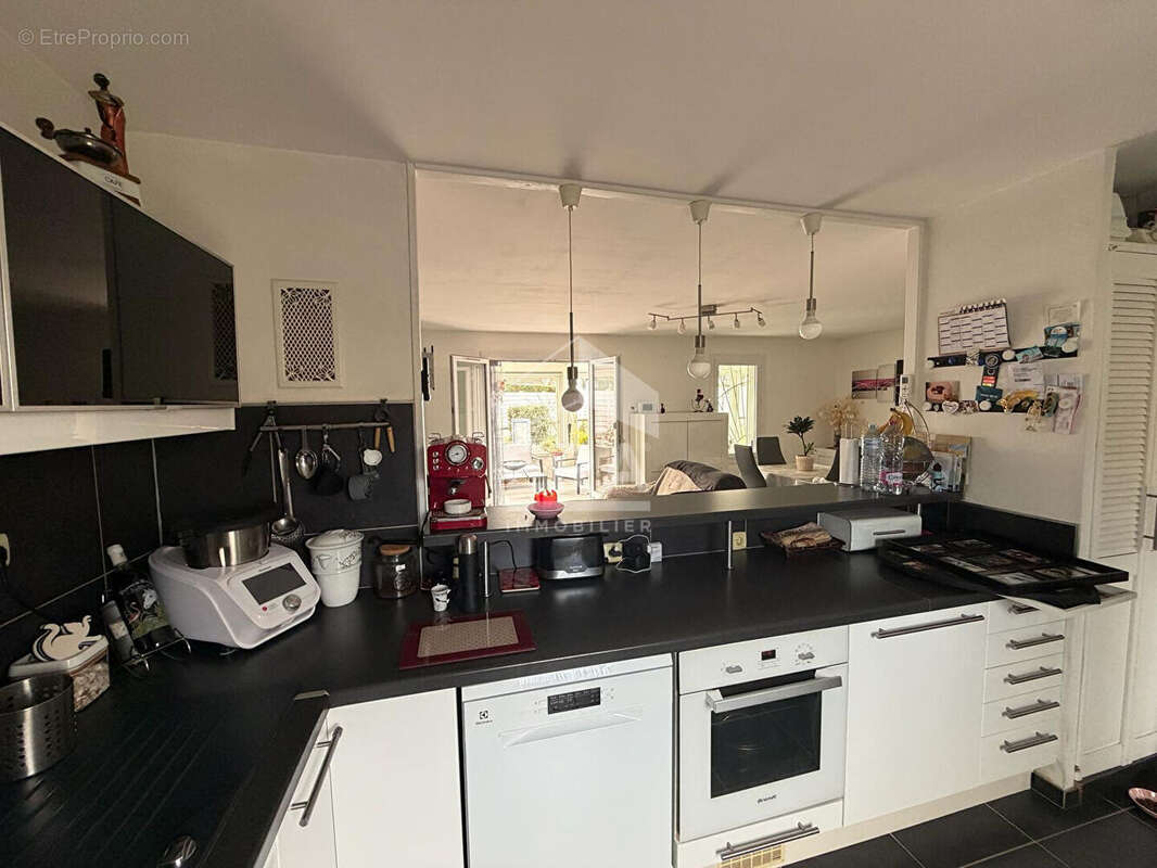 Maison à VILLEFONTAINE