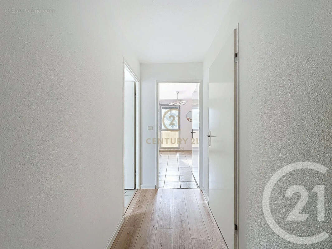 Appartement à GRIGNY
