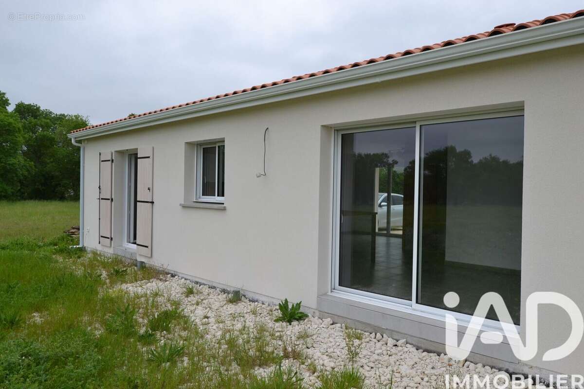 Maison 90 m² à Sainte-Lheurine  - photo 3