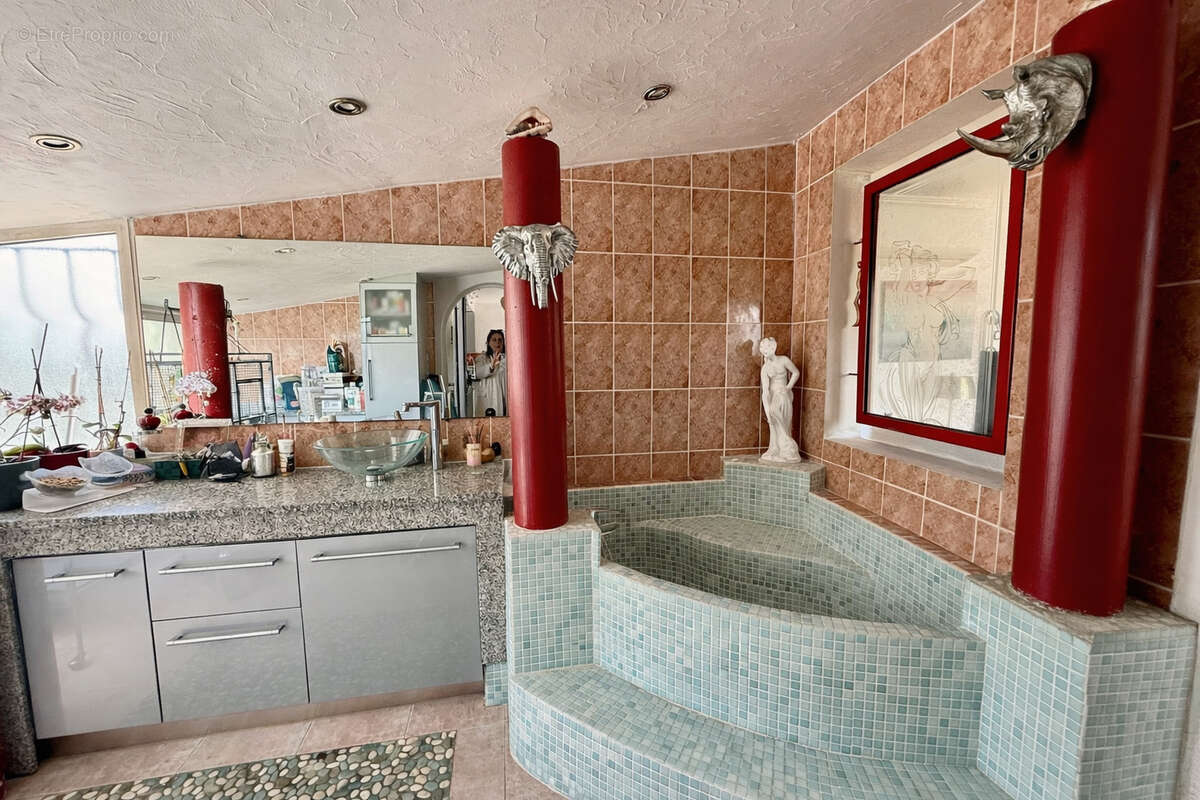 Appartement à CAGNES-SUR-MER