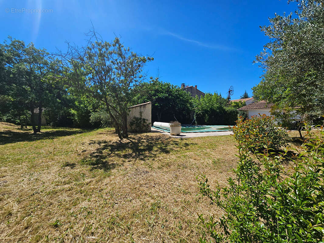 Maison à VILLENEUVE-LES-AVIGNON