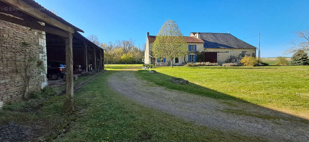 Maison Doussay 7 pièce(s) 187.22 m2 - photo 4