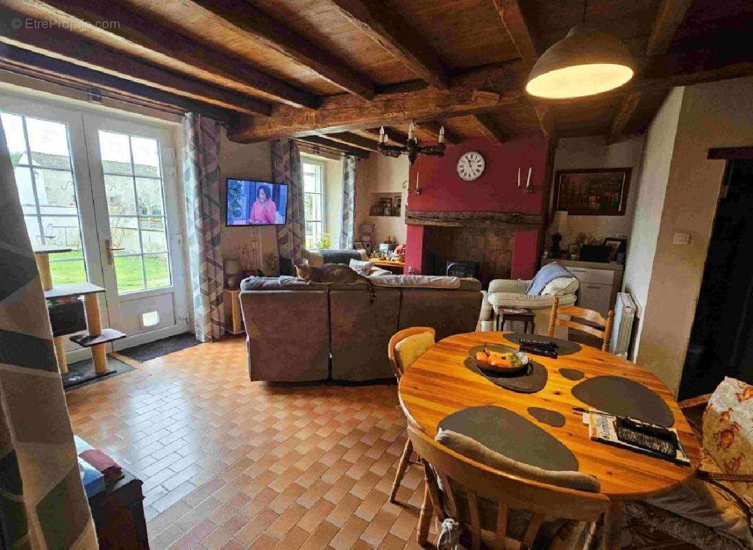 Maison à VILLEFAGNAN