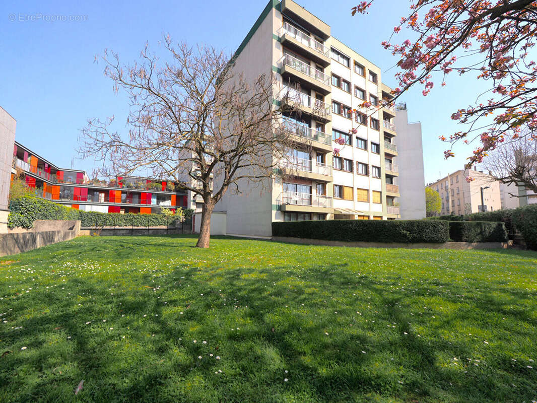 Appartement à ROMAINVILLE