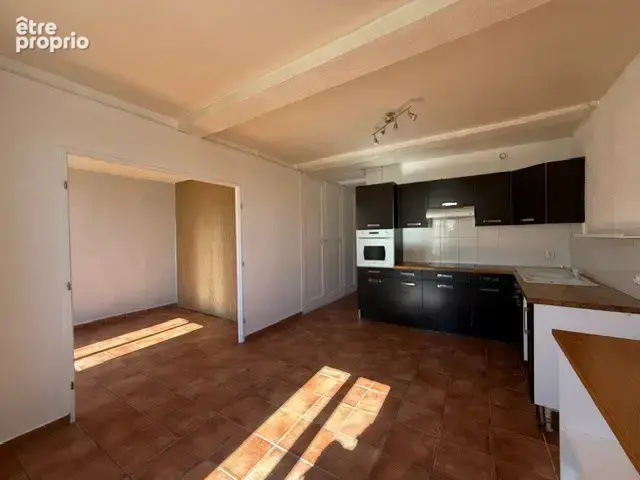 Appartement 3 pièces 55 m² · à Hyeres · 55 m² · 183 500 €
