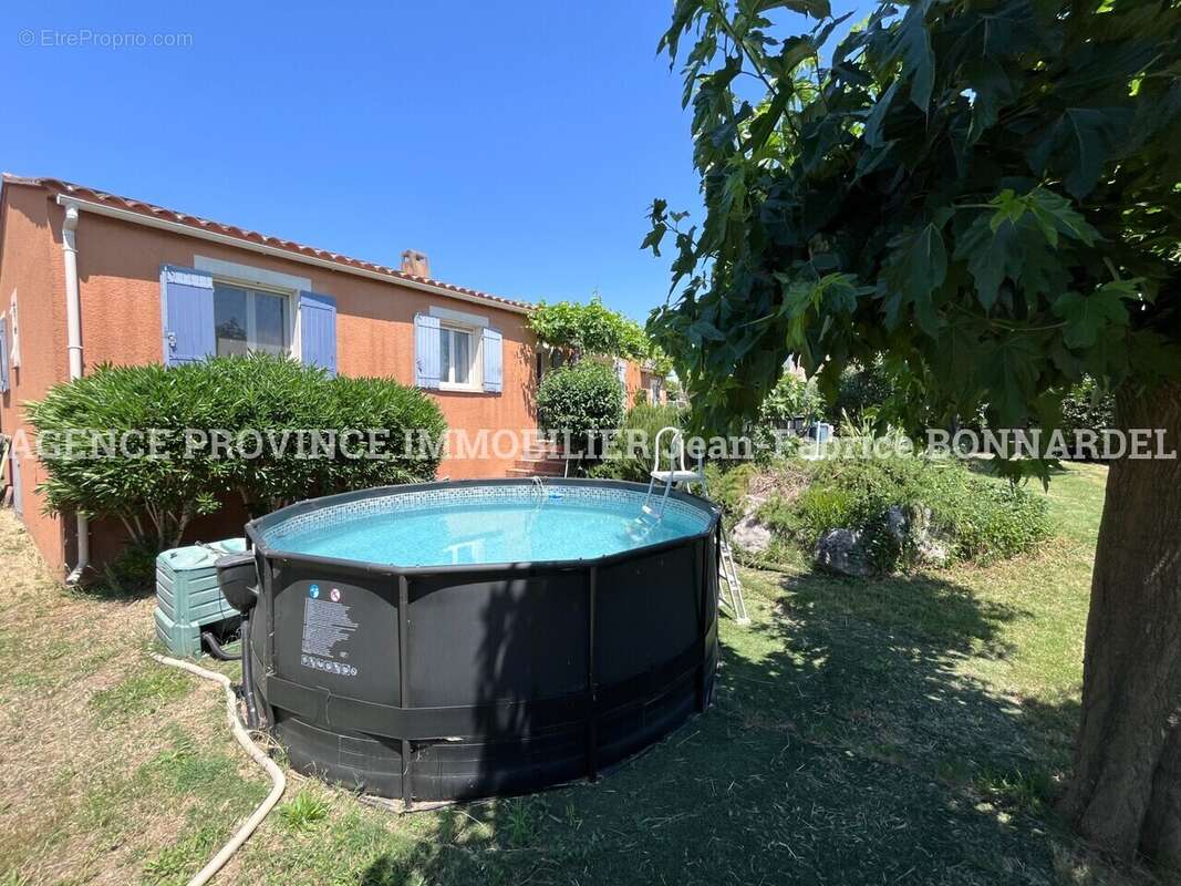 Maison 97 m² à Suze-La-Rousse  - photo 20