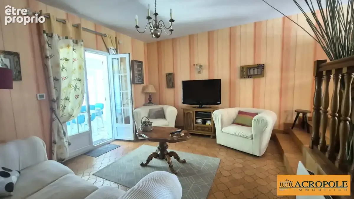 Maison 6 pièces 166 m² à vendre à Vierzon (18100) - photo 6