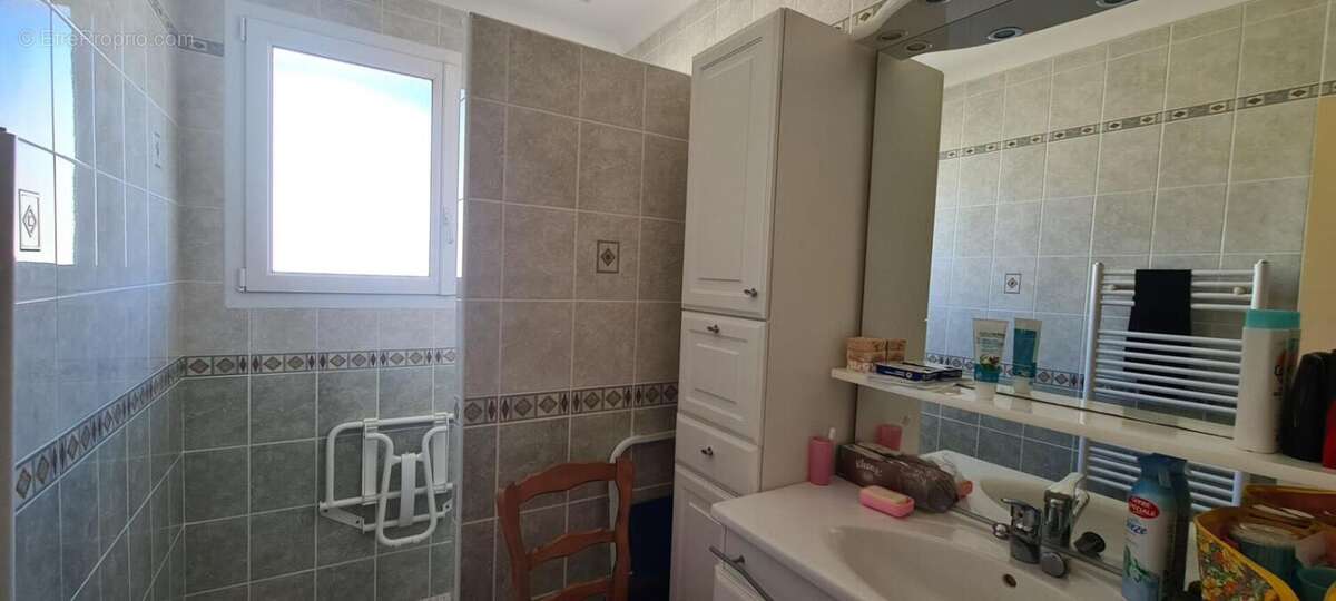 Maison "Nantaise" Mouzillon 4 P . 3 Chs . 78.05 M² . T 672 M² . Sous sol - photo 9