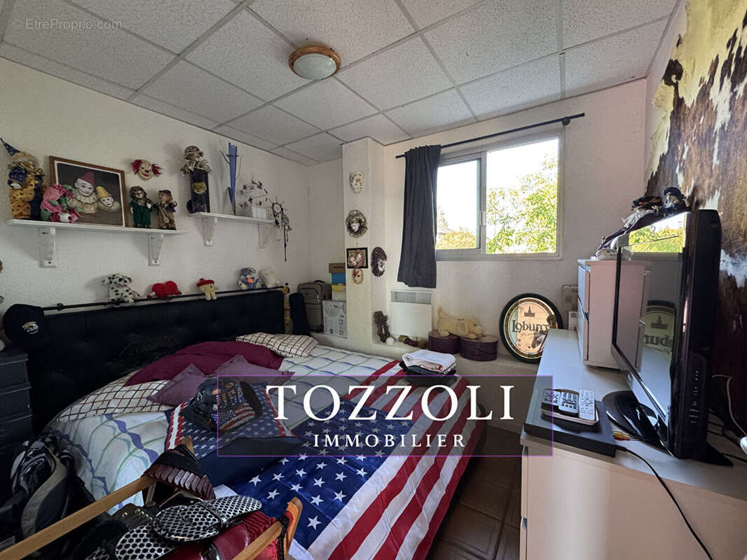 Appartement à SAINT-PIERRE-DE-CHANDIEU