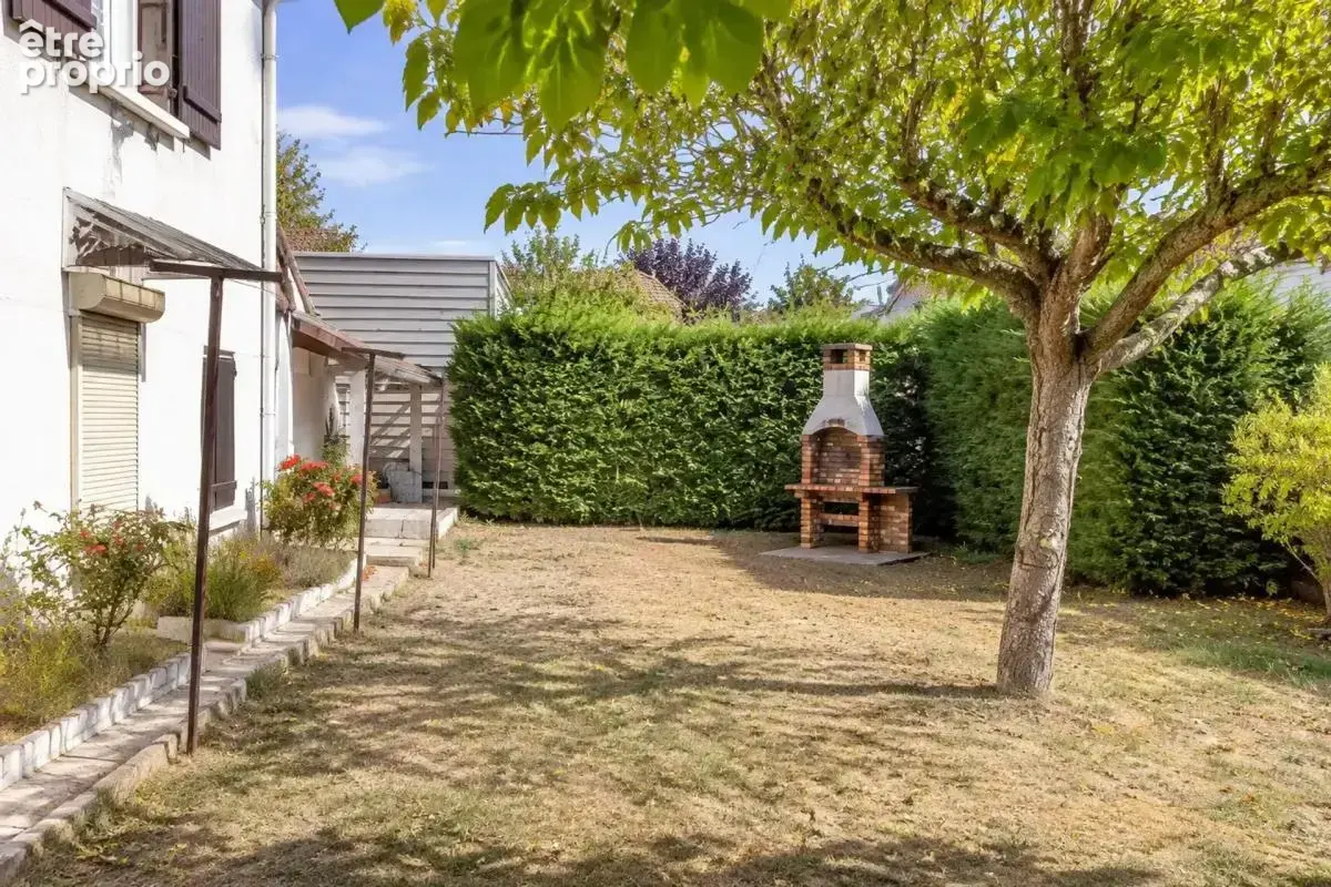 Maison de 7 pièces de 123 m² à Nouan-le-Fuzelier - photo 6