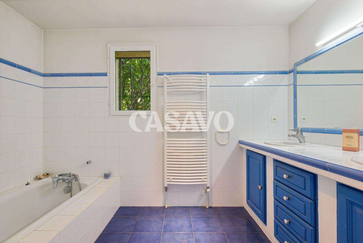 Maison à AIX-EN-PROVENCE