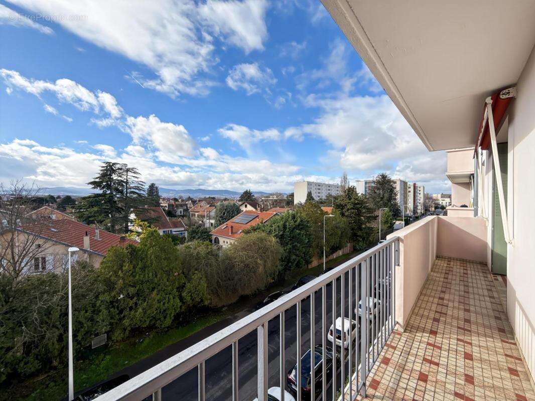Appartement à LYON-5E