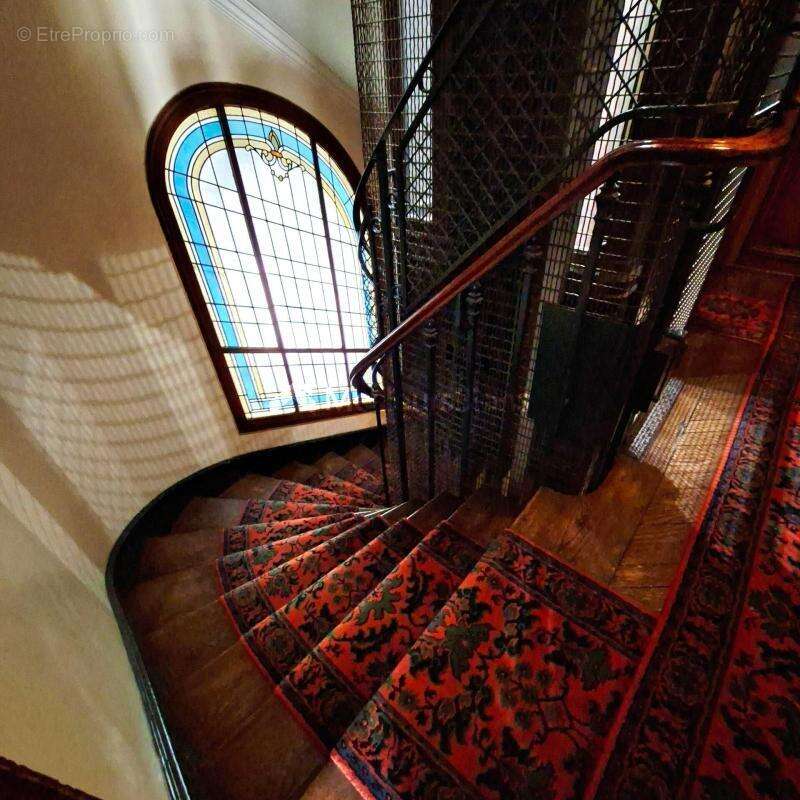 Appartement à PARIS-19E