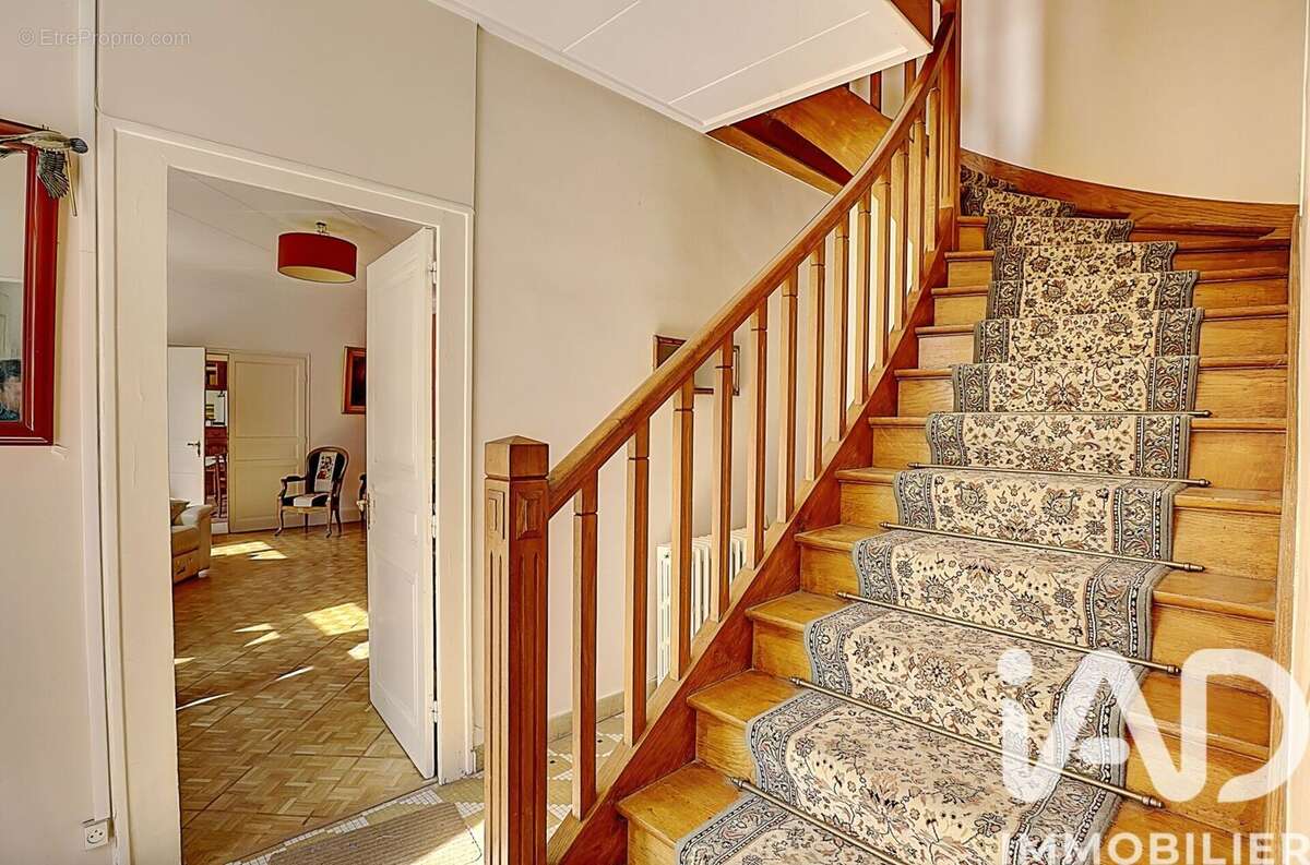 Photo 5 - Maison à OULLINS