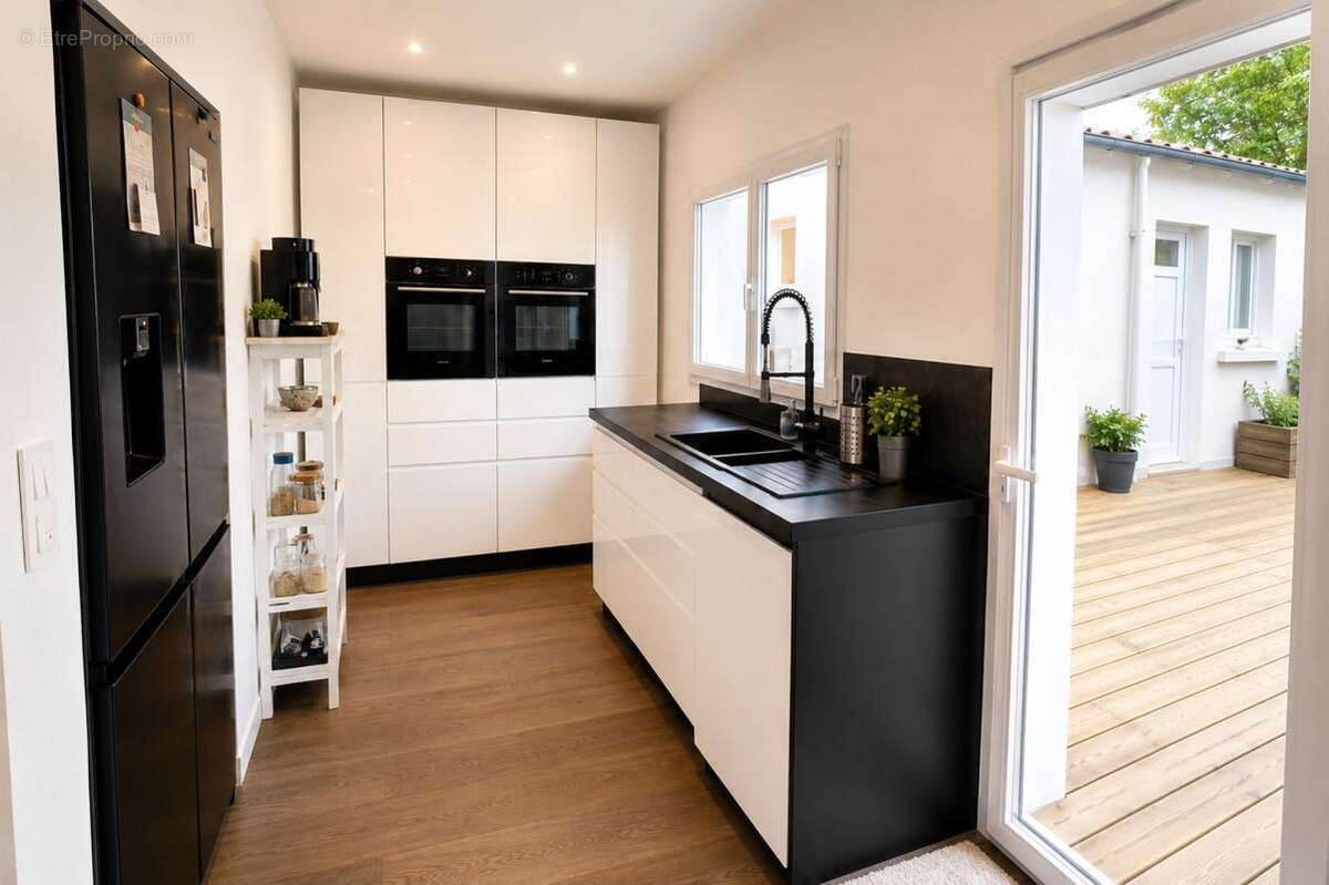 Maison 134 m² à Gagny  - photo 4
