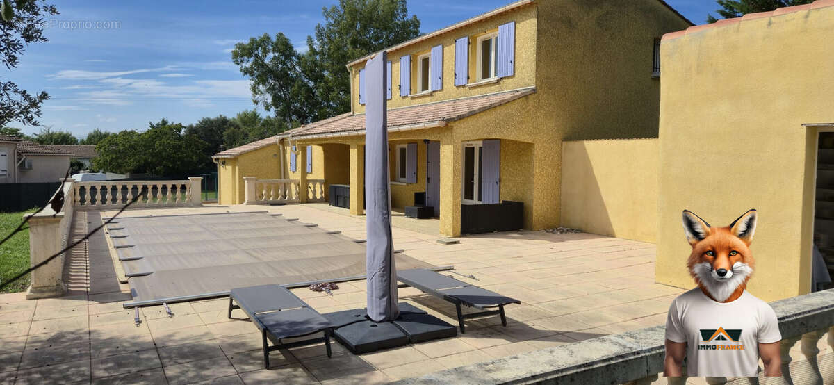 Maison à SAINT-HILAIRE-DE-BRETHMAS