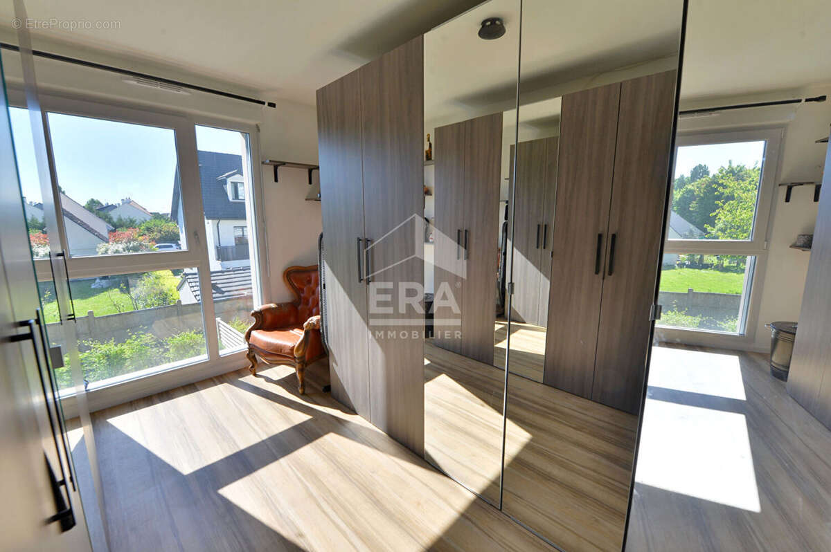 Maison à PONTAULT-COMBAULT