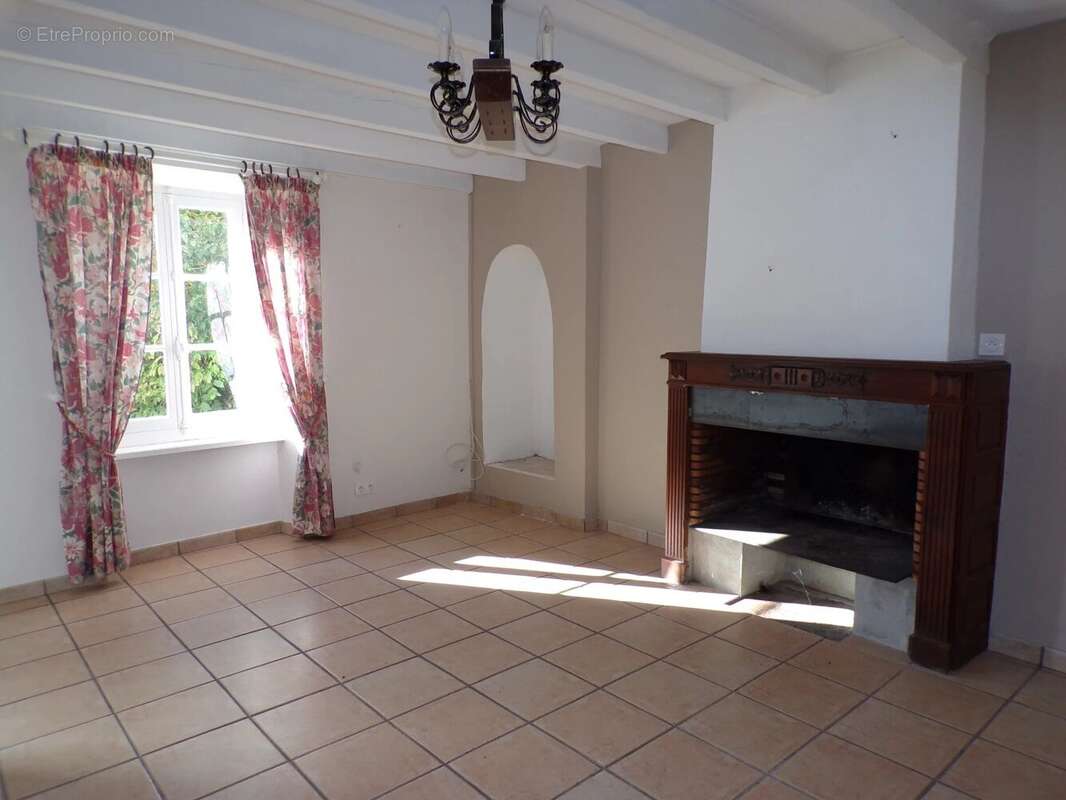 Maison à PRADELLES-CABARDES