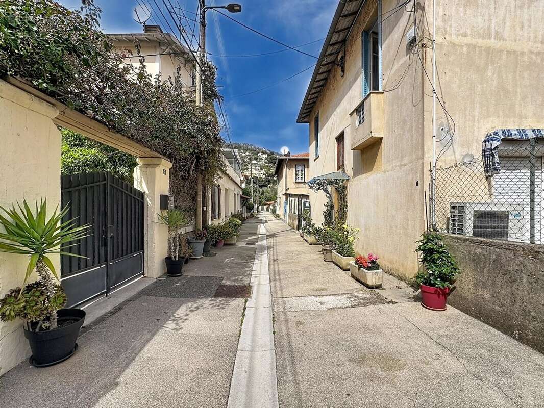 Appartement à BEAUSOLEIL