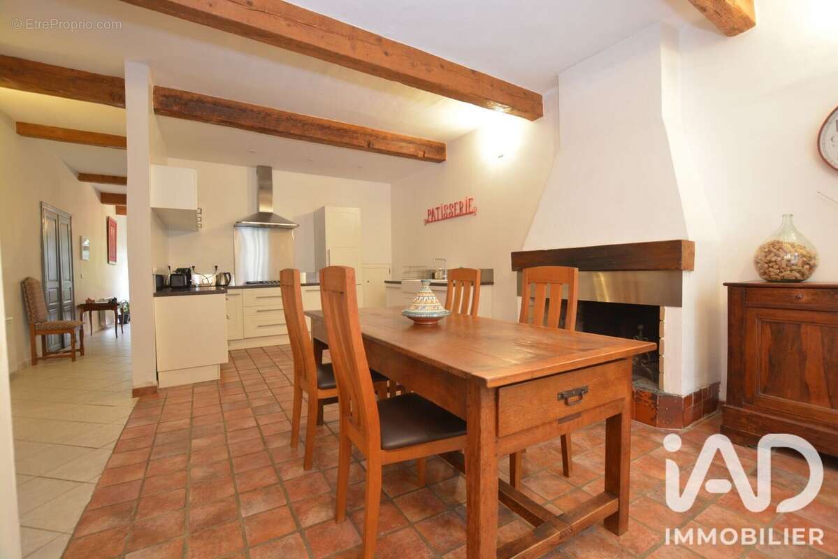 Maison 141 m² à Ginestas  - photo 5