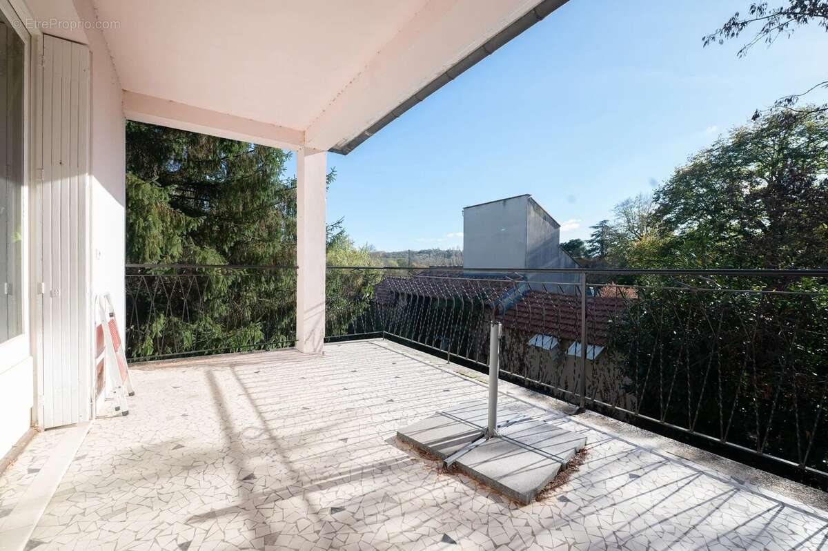 Maison 140 m² + T2 + T3 + Garage – Grand terrain 1 350m² – Saint-Paul-sur-Save - photo 12