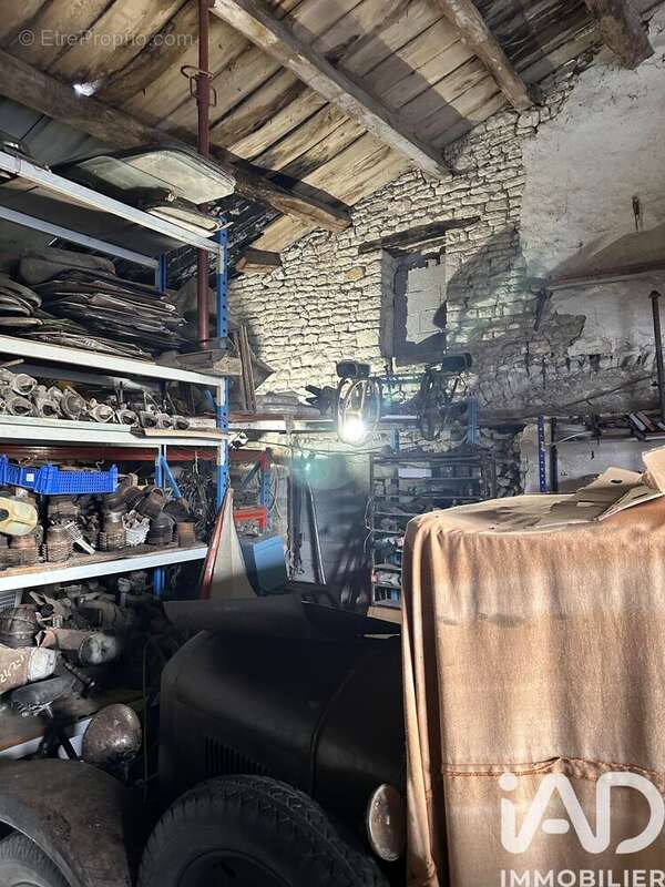 Photo 4 - Maison à VERINES