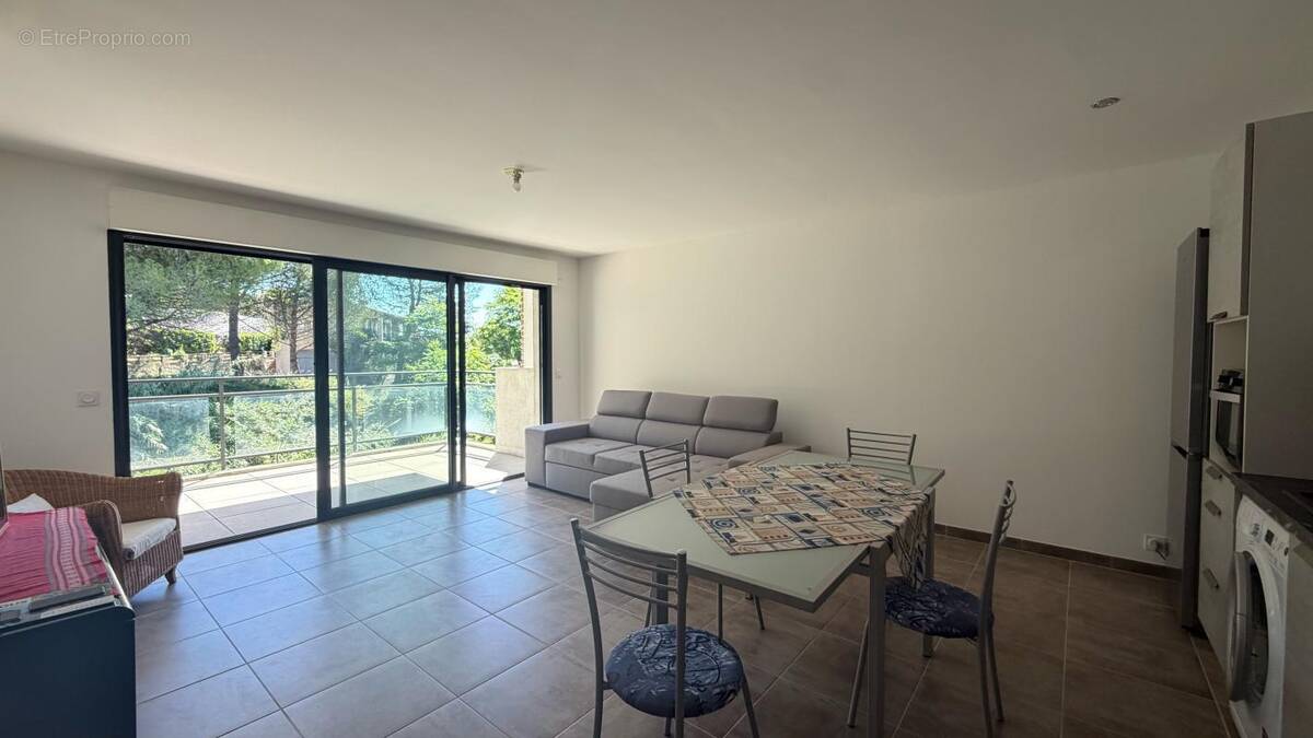 Appartement à VENCE