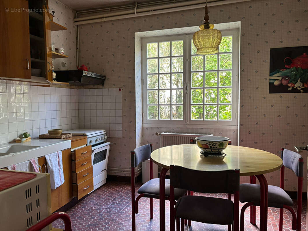 Maison à SAINT-PIERRE-D'EXIDEUIL