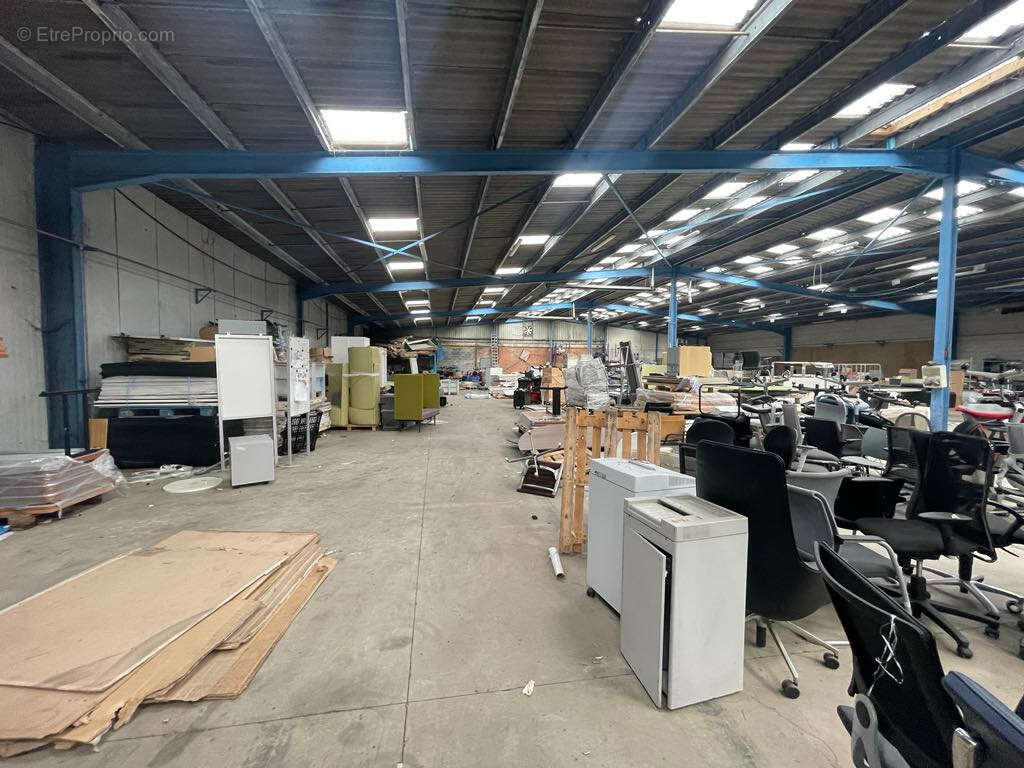 Commerce à LA COUTURE