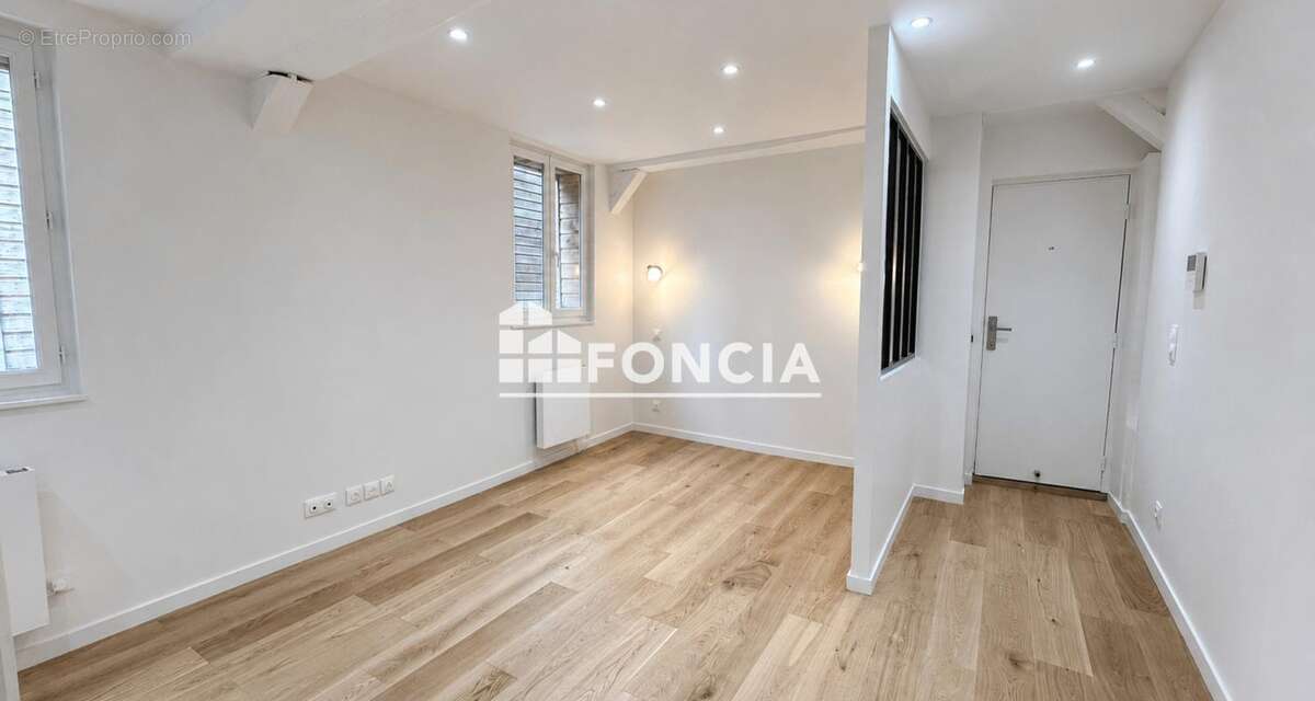 ROUEN – Quartier Saint-Nicaise  Appartement entièrement rénové - photo 4