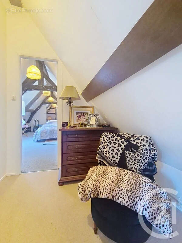 Maison 101 m² à Pont-Audemer  - photo 10
