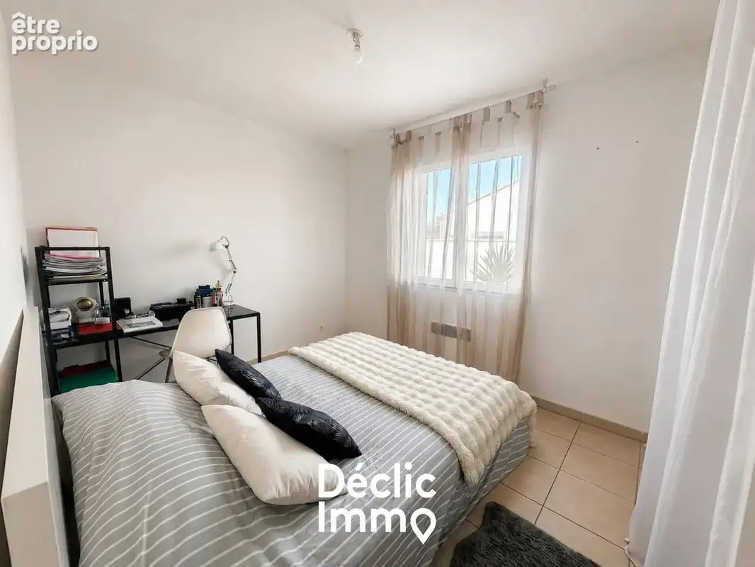 Un véritable cocon avec piscine et jardin paysager - photo 8