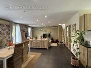 Maison à VILLEBOUGIS