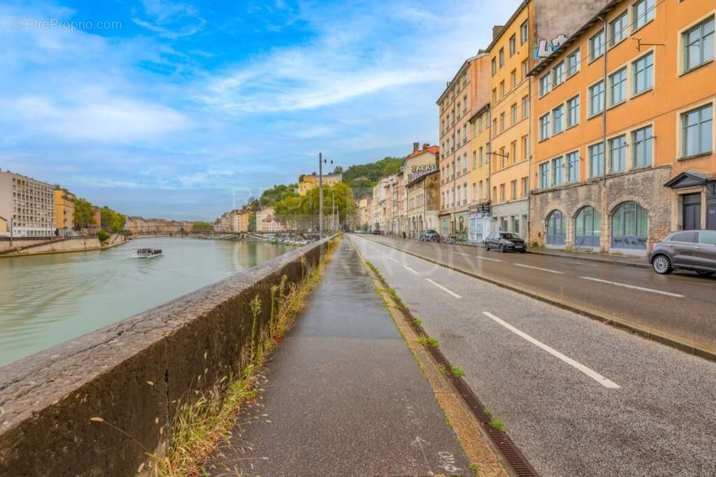 Appartement à LYON-9E