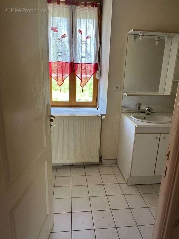 Maison à TORCY-ET-POULIGNY