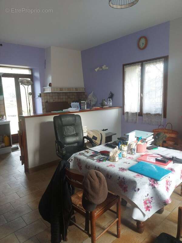 Maison d'habitation et son local commercial - photo 7