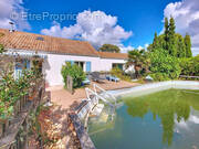 Maison à BOIS-DE-CENE