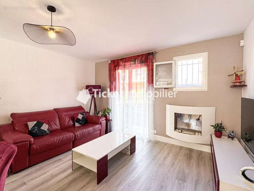 Appartement à AUSSONNE