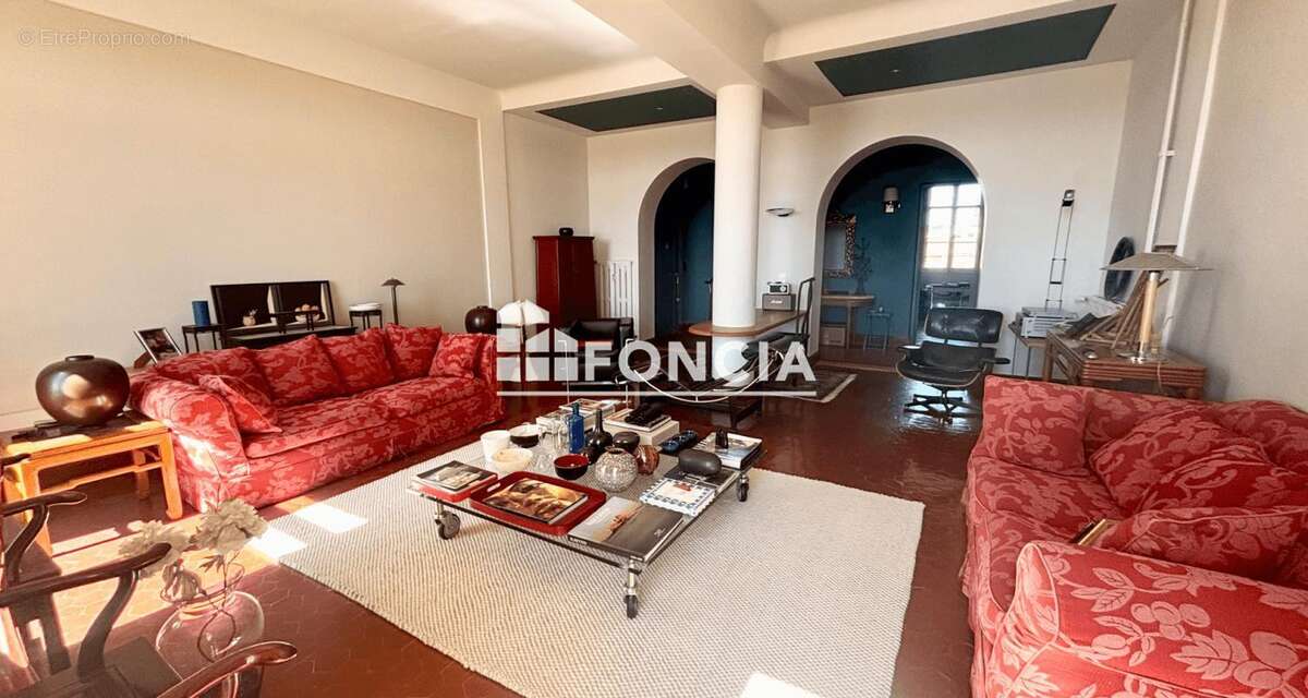 Appartement à FREJUS