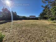 Terrain à LAVAL-PRADEL