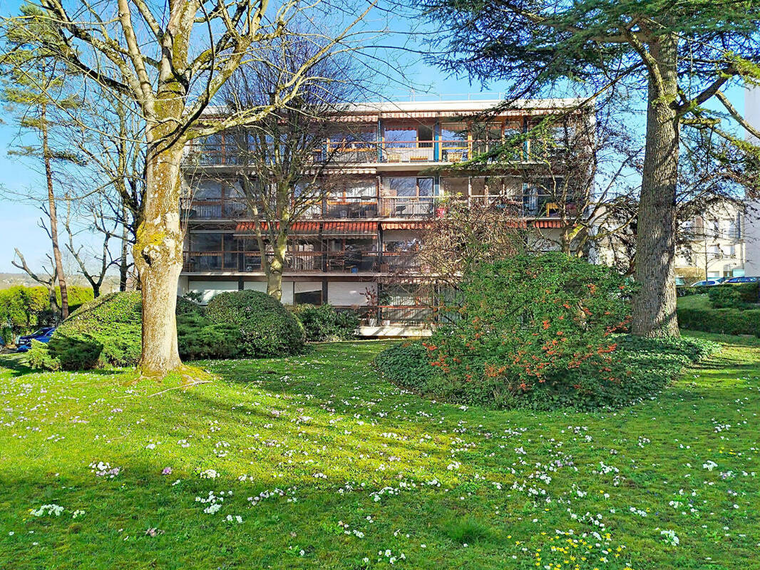 Commerce à MONTGERON