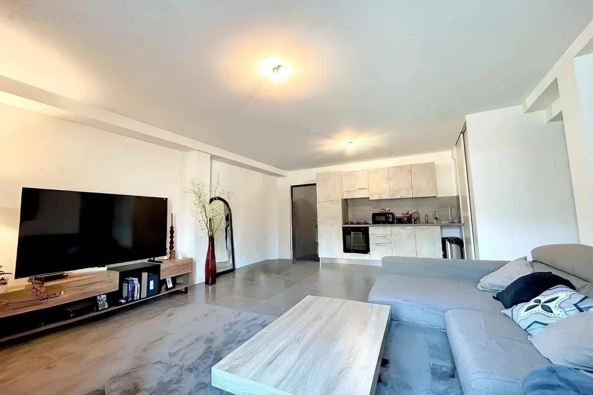 Appartement à SAINT-PIERRE-EN-FAUCIGNY