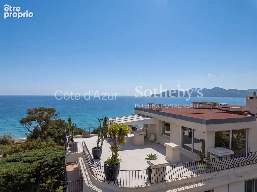 Penthouse avec terrasse de 206 m² et vue mer panoramique à Cannes Croix des Gardes - photo 6