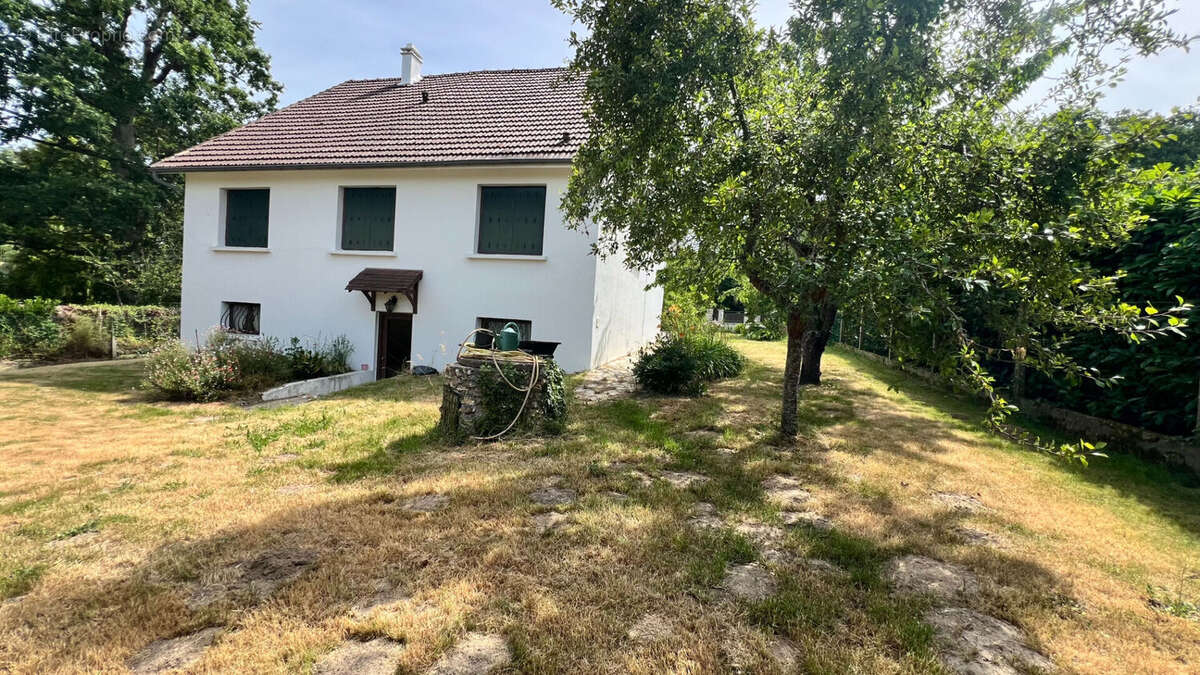 Maison à BAZEMONT